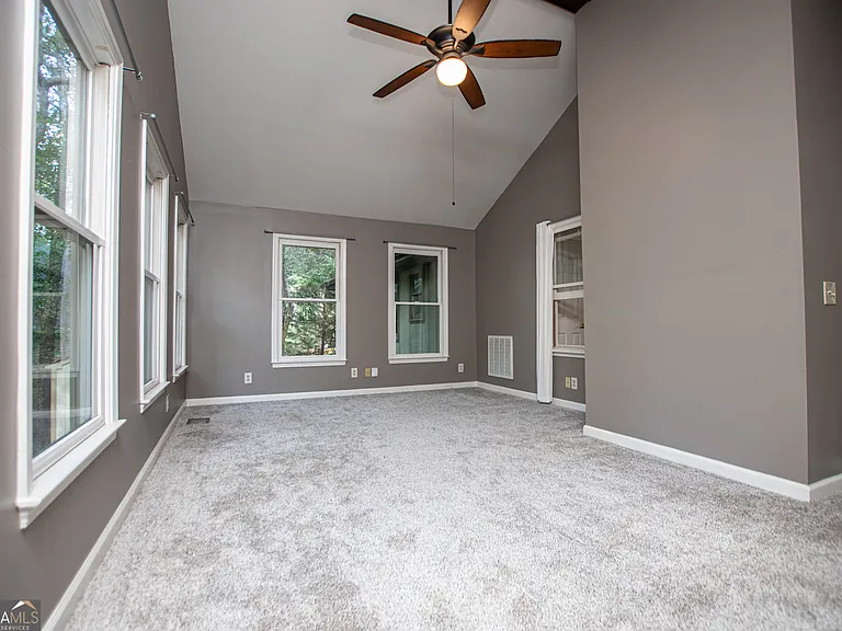 1499 Stonington Ct — Photo 21