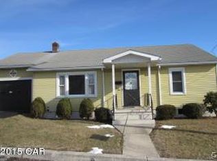 341 N 7th St, Lehighton, PA 18235
