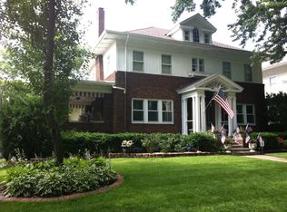 3503 Woolworth Ave, Omaha, NE 68105