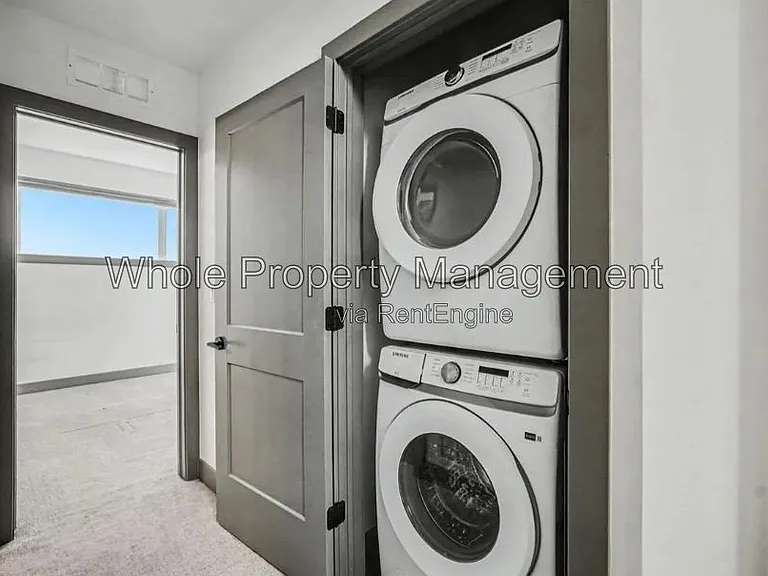 3511 S Marion St #C — Photo 18