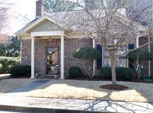 352 Inverness Dr SW, Huntsville, AL 35802