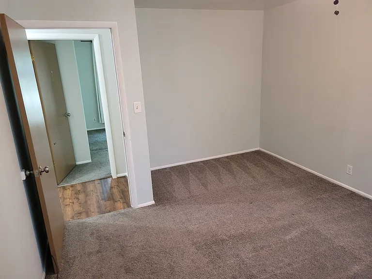 211 Country Club Dr #A — Photo 10