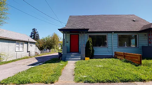 8604 N Hamlin Ave #8604 Photo 1