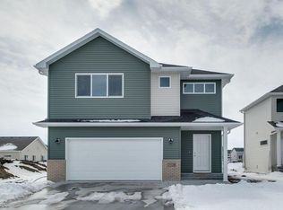 2529 36th Ave S, Moorhead, MN 56560