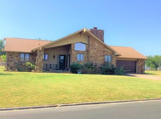 112 Sooner Dr, Stroud, OK 74079