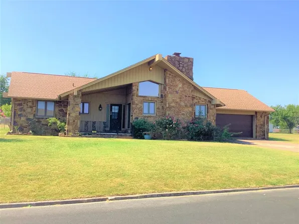 112 Sooner Dr, Stroud, OK 74079