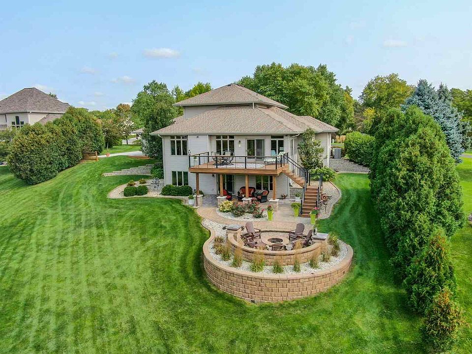 1st image of 510 Riverview Ct