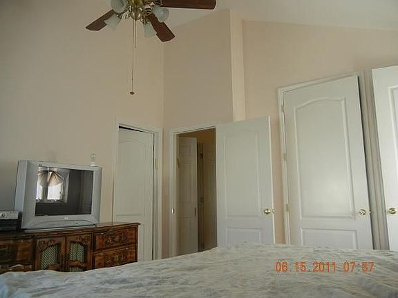 5th image of 1660 Marine Pkwy