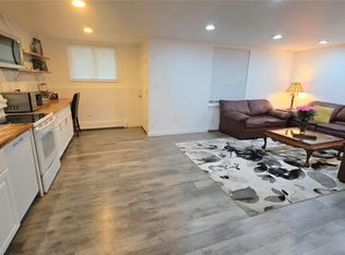1525 S Holly St APT 104, Denver, CO 80222