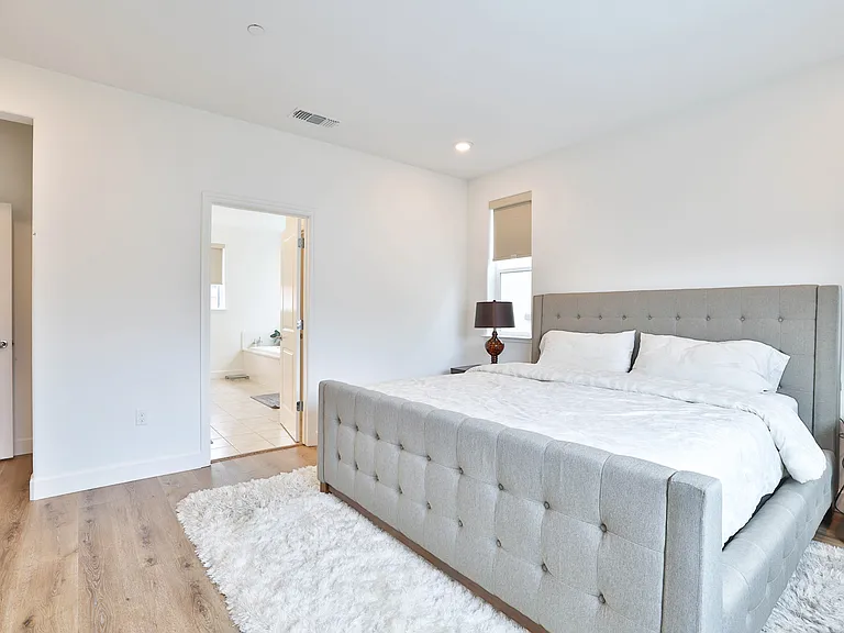2887 Penrose Ln — Photo 27