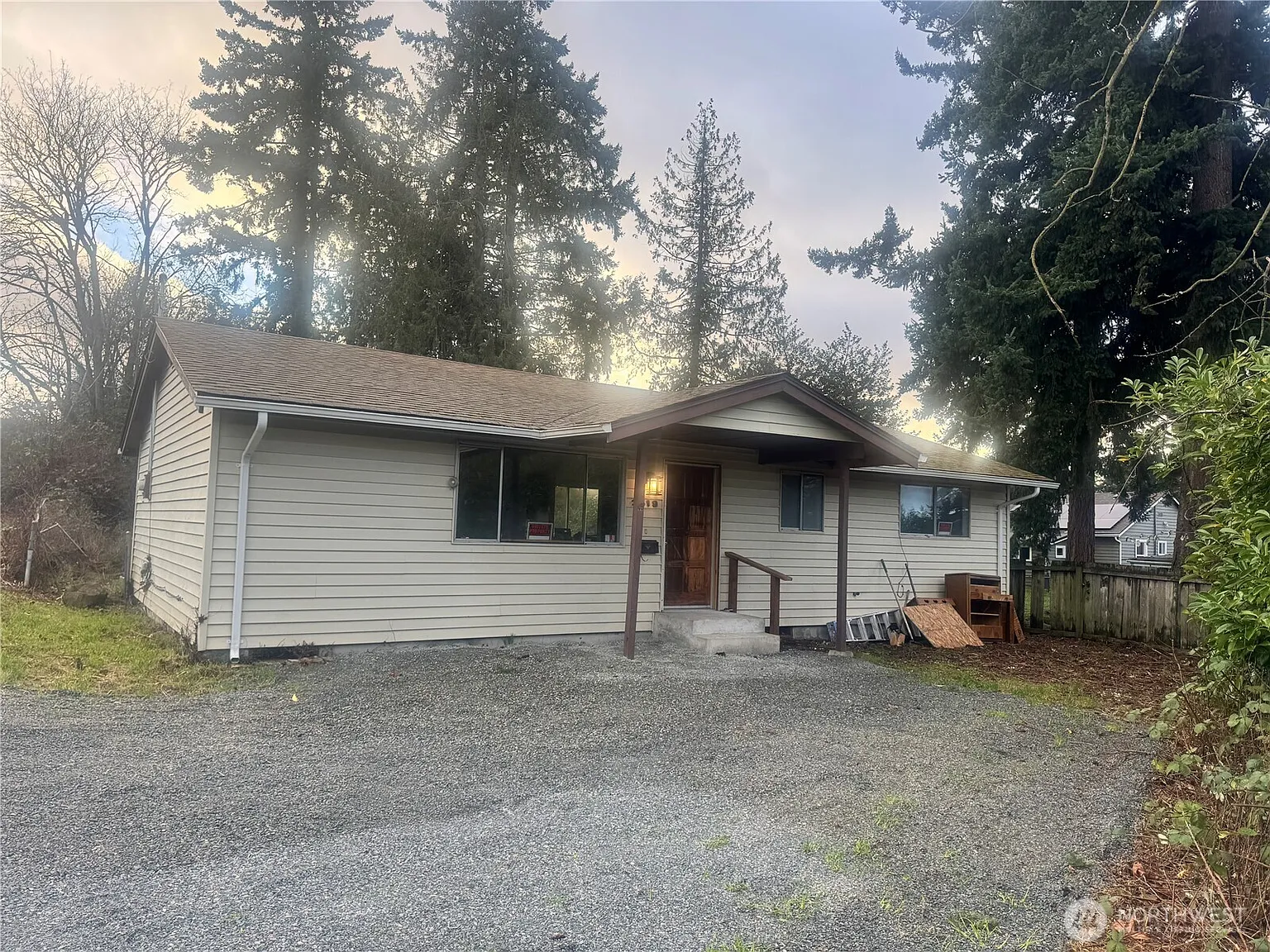 3419 S 164th Street photo 1