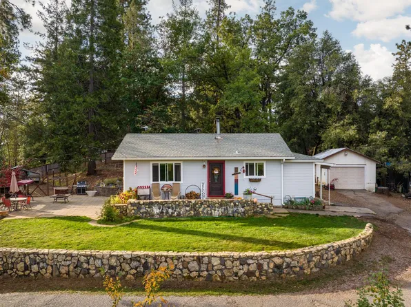 15242 Green Way Pl, Grass Valley, CA 95945