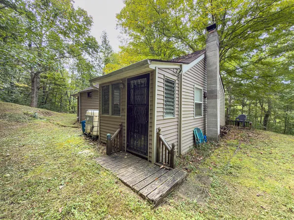 24442 Bushby Rd, South Bloomingville, OH 43152