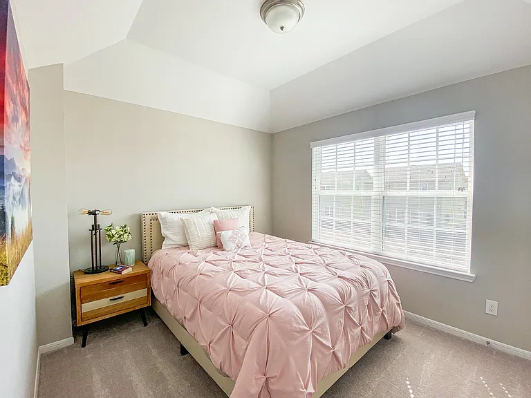Secondary Bedroom with Vaulted Ceiling ( Plan 4301)