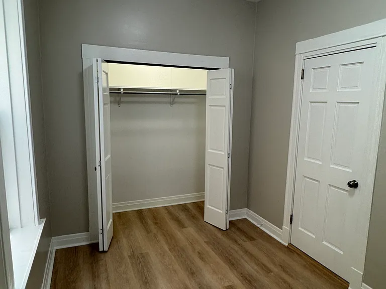 3911 N Kedzie Ave #1 — Photo 9