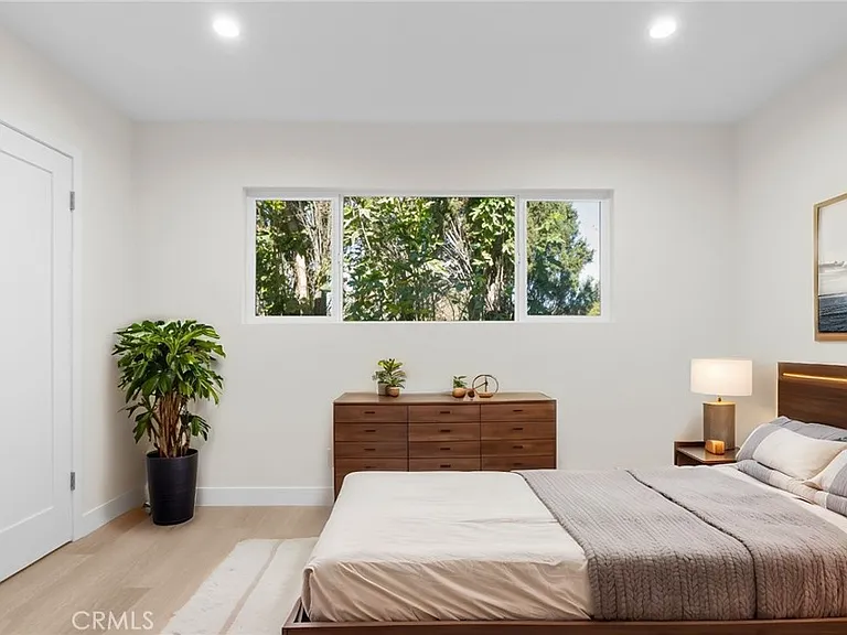 7961 Willis Ave #17 — Photo 10