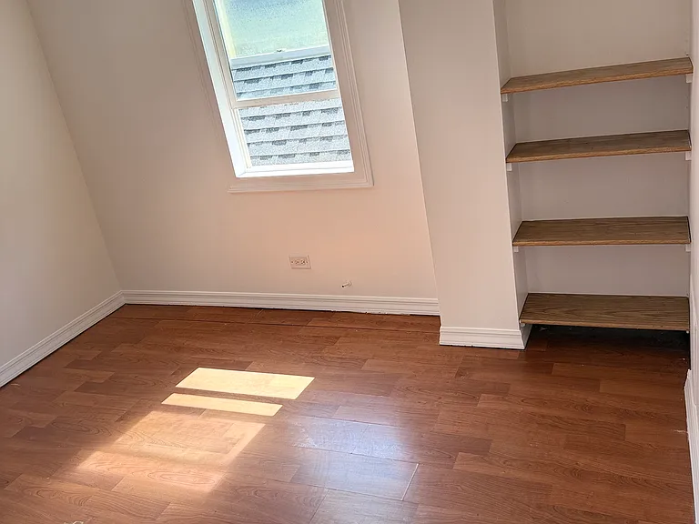 4512 S Fairfield Ave #3 — Photo 5