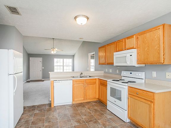 4th image of 1516 Holden Ct