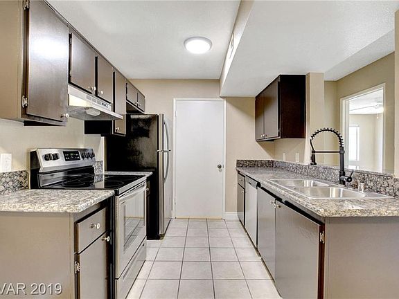 5th image of 5250 Mission Carmel Ln APT 104