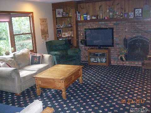 5th image of 51 Lorijean Ln