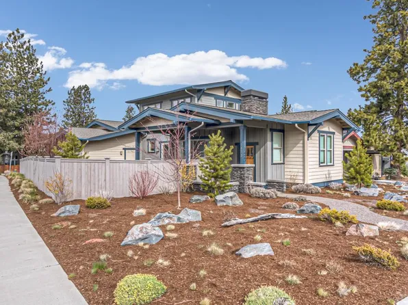 1423 NW Mount Washington Dr, Bend, OR 97703