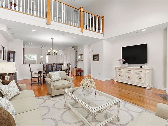 4th image of 100 Kirkbride Dr Unit 229
