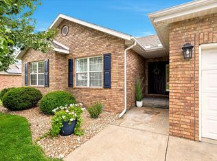 105 E Osage St, Strafford, MO 65757