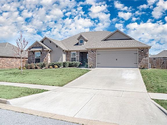 2nd image of 12542 Bethel Oaks Dr