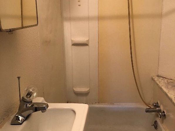 811 2nd Ave S, 811 2nd Ave S APT 9, Fargo, ND 58103