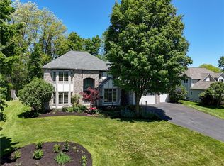 57 Mc Coord Woods Dr, Fairport, NY 14450