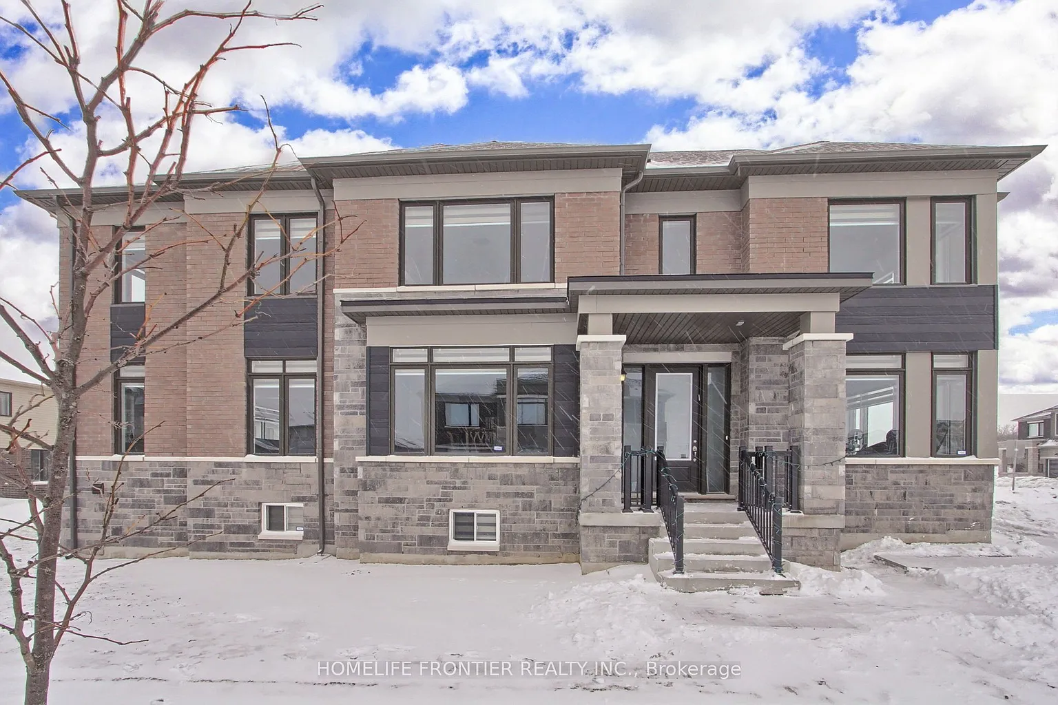 145 Terry Fox Dr photo 1