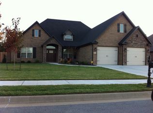 8097 San Marco Ave, Springdale, AR 72762