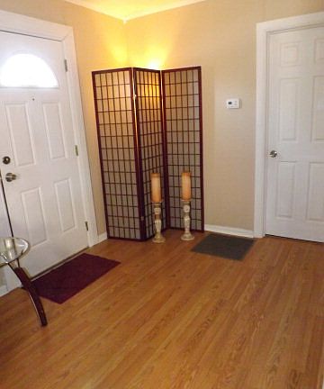 3rd image of 412 Garnet St