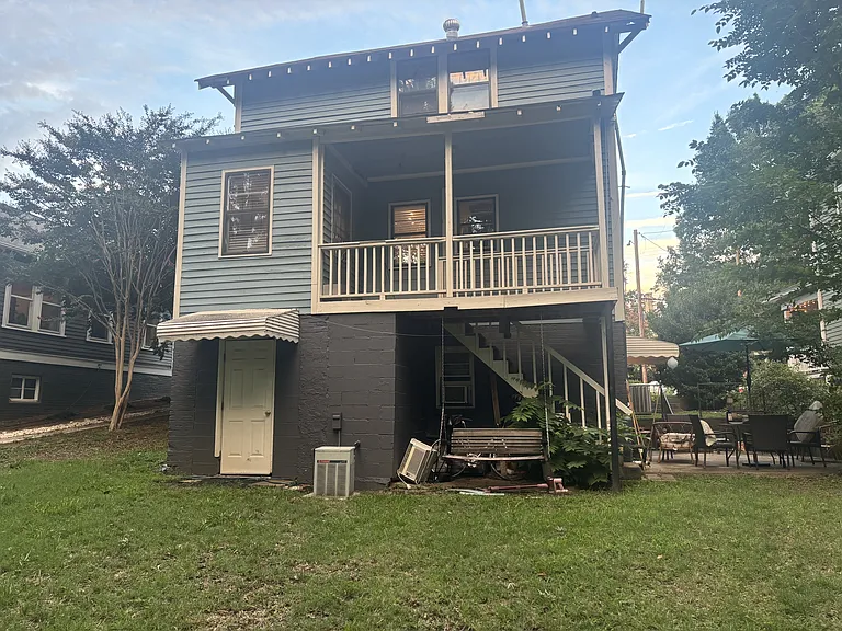 320 Cutler St — Photo 2