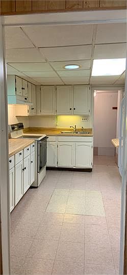 1st image of 2912 Florence Ave