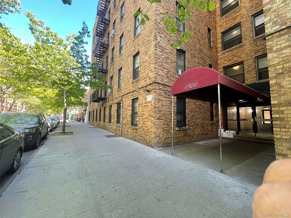 1st image of 1922 McGraw Avenue #1H