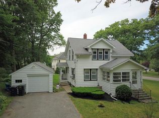 107 Winter Hill Rd, Holden, MA 01520