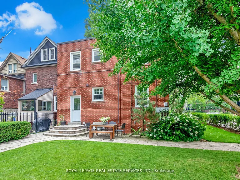 42 Gormley Ave #2 — Photo 38