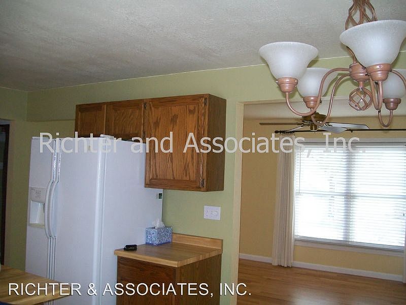 2nd image of 11566 N Shore Dr