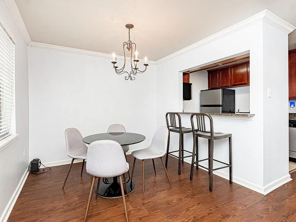 3000 July St #1103