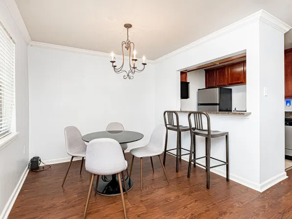 3000 July St APT 1103, Baton Rouge, LA 70808