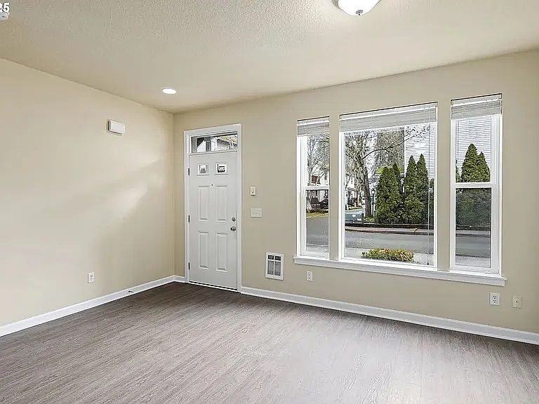 1st image of 18429 SW Annamae Ln