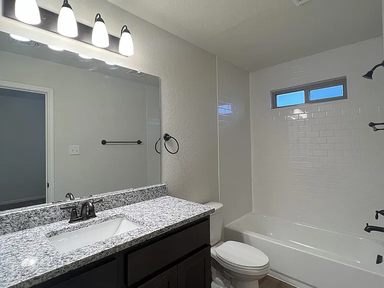 13851 Enzo Gate #101 — Photo 23