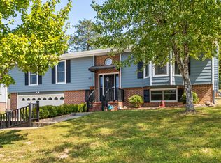 929 Brookrun Dr, Hixson, TN 37343