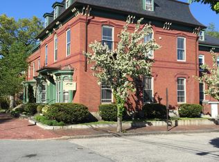 158 Danforth St APT 6, Portland, ME 04102