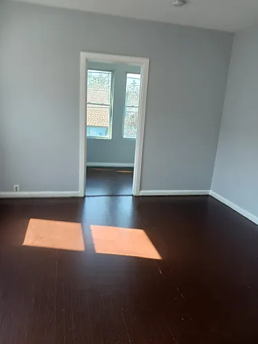 7 Franklin St Photo 1