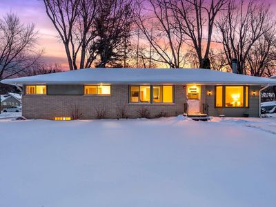 1007 S Shore Dr, Forest Lake, MN, 55025