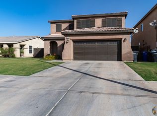 1122 Meadowview Ave, El Centro, CA 92243