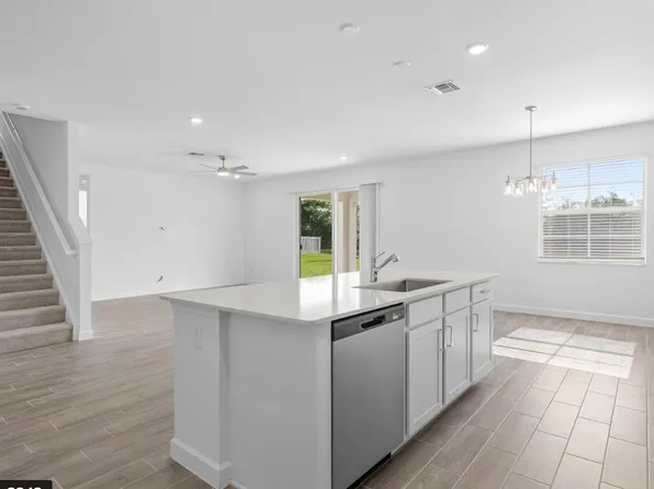 6843 Cobia Cir, Boynton Beach, FL 33437