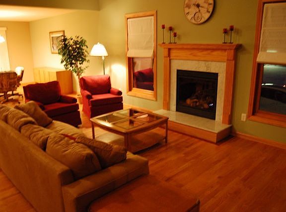 3rd image of 11878 Lake Ln Ste A